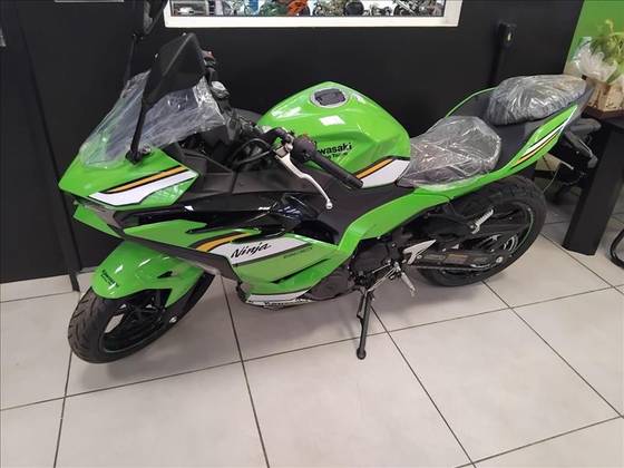 KAWASAKI NINJA 500 SE KAWASAKI NINJA 500 SE